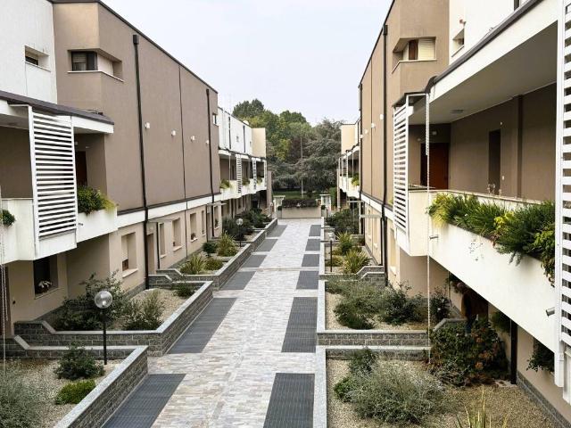 Appartamento in affitto a Valera, Arese