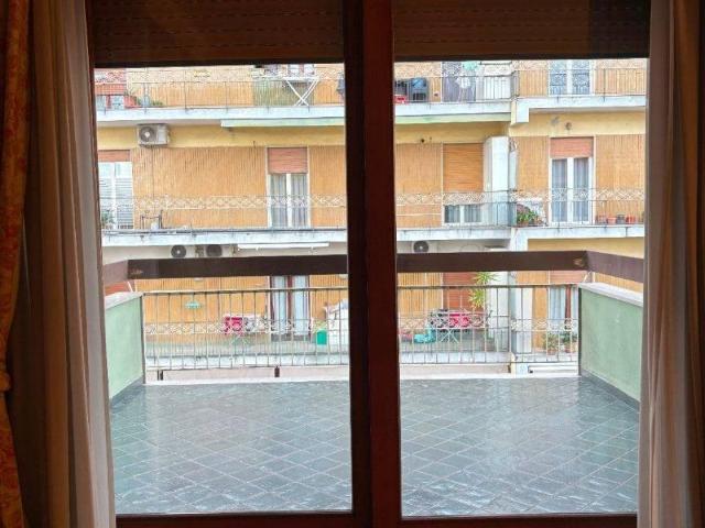 Appartamento in affitto a Arzano, Campania