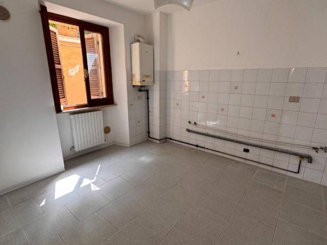 Appartamento in affitto a Borgo Solestà, Marche
