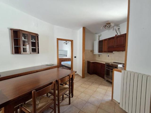 Appartamento in affitto a San Venanzio, Marche