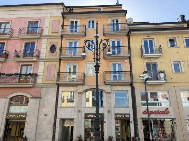 Appartamento in affitto a Avellino, Campania
