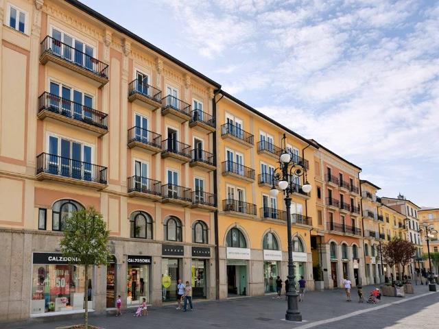 Appartamento in affitto a Avellino, Campania
