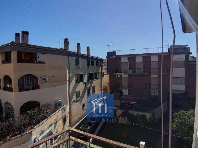 Appartamento in affitto a Borgo San Lorenzo, Aversa