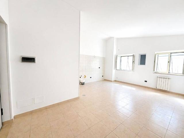 Appartamento in affitto a Rione Costantinopoli, Aversa