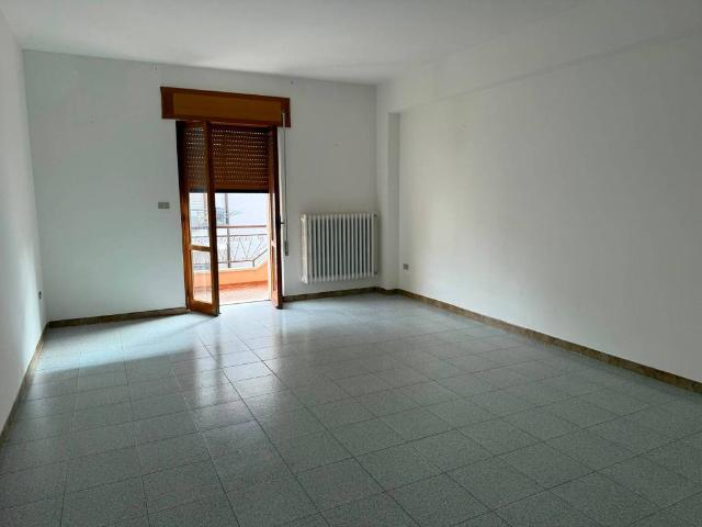 Appartamento in affitto a Avezzano, Abruzzo