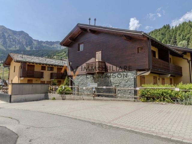 Appartamento in affitto a Ayas, Aosta