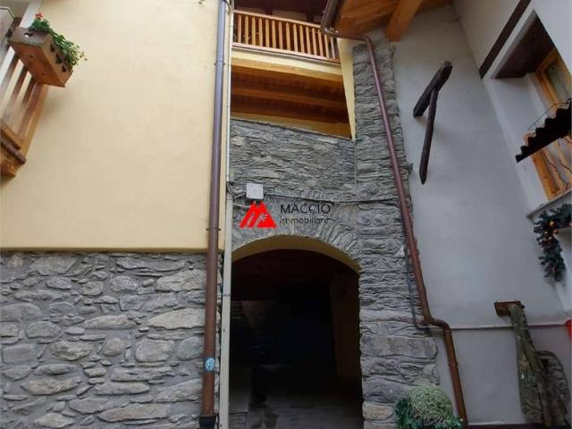 Appartamento in affitto a Aymavilles, Aosta