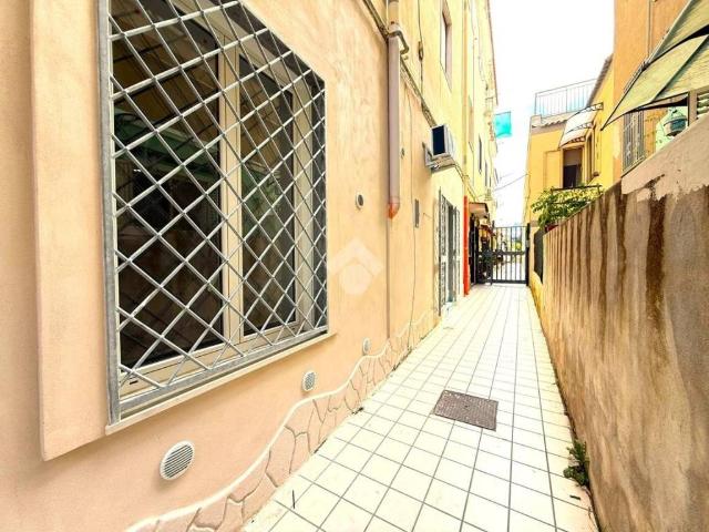 Appartamento in affitto a Torregaveta, Bacoli