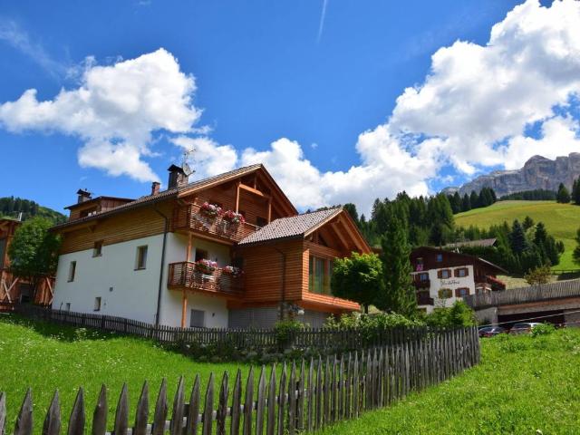 Appartamento in affitto a Badia - Abtei, Trentino-Alto Adige/Südtirol