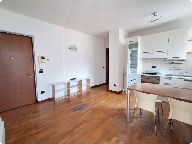 Appartamento in affitto a Baranzate, Lombardia