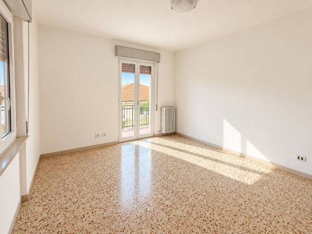 Appartamento in affitto a Baranzate, Milano