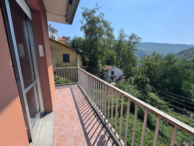Appartamento in affitto a Bargagli, Liguria
