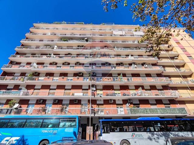 Appartamento in affitto a Carrassi, Bari