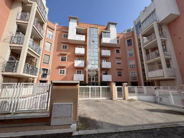 Appartamento in affitto a Puglia, Bari
