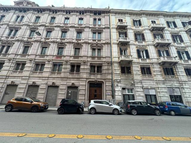 Appartamento in affitto a Municipio 1, Puglia