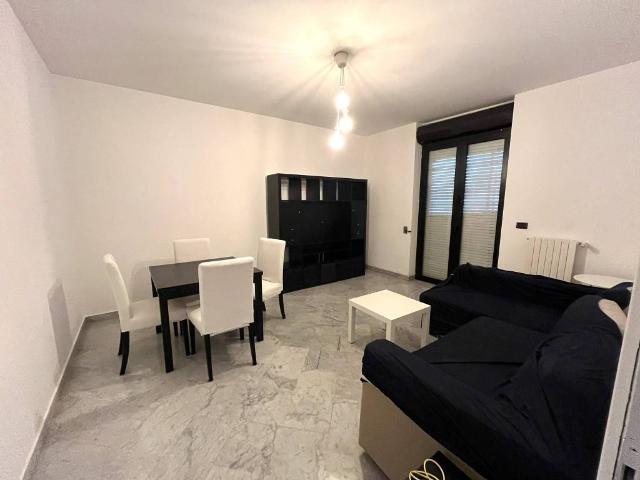Appartamento in affitto a Municipio 2, Puglia