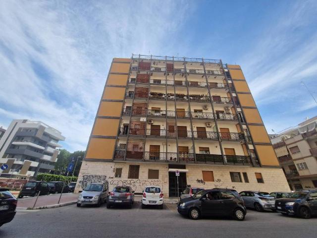 Appartamento in affitto a Municipio 2, Puglia
