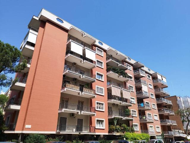 Appartamento in affitto a Municipio 2, Puglia