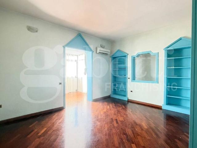 Appartamento in affitto a Picone, Bari
