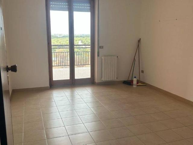 Appartamento in affitto a Loseto, Bari