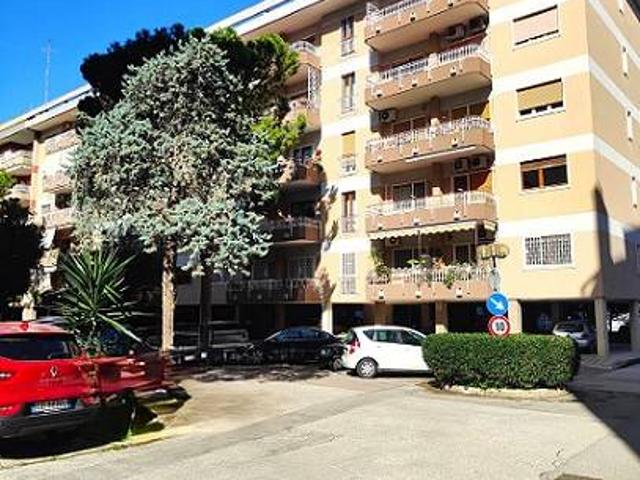 Appartamento in affitto a Municipio 2, Puglia