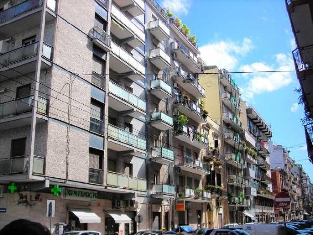 Appartamento in affitto a Municipio 1, Puglia