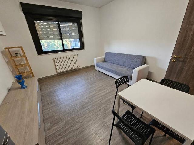 Appartamento in affitto a Municipio 2, Puglia