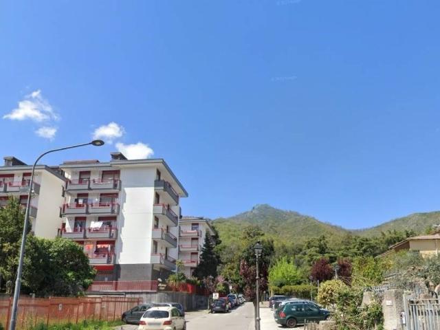 Appartamento in affitto a Baronissi, Campania