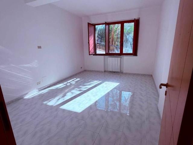 Appartamento in affitto a Sava, Baronissi