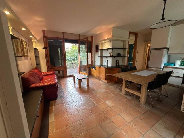 Appartamento in affitto a Dagò, Barzanò