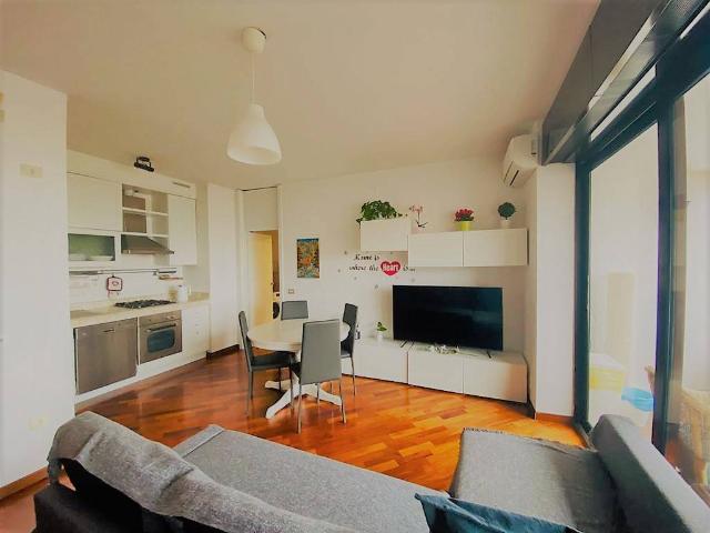 Appartamento in affitto a Basiglio, Milano