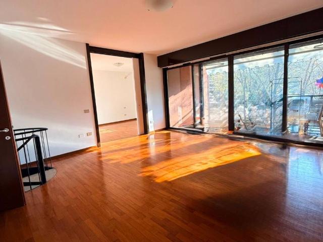 Appartamento in affitto a Basiglio, Milano