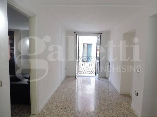 Appartamento in affitto a Pilastroni, Bassano Del Grappa