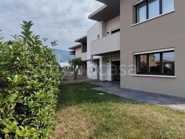 Appartamento in affitto a Pove Del Grappa, Veneto