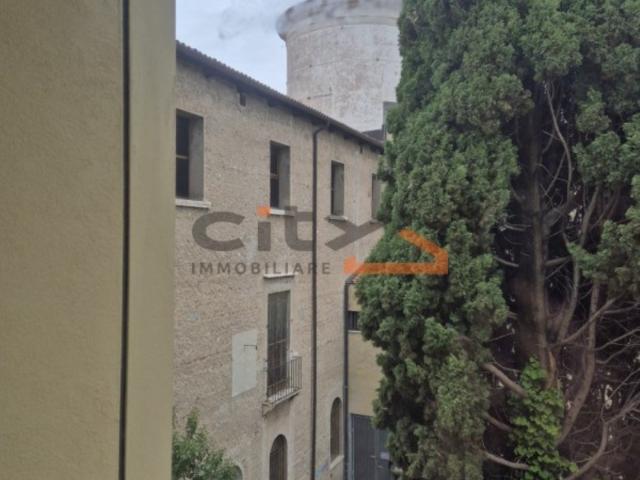Appartamento in affitto a Pilastroni, Bassano Del Grappa