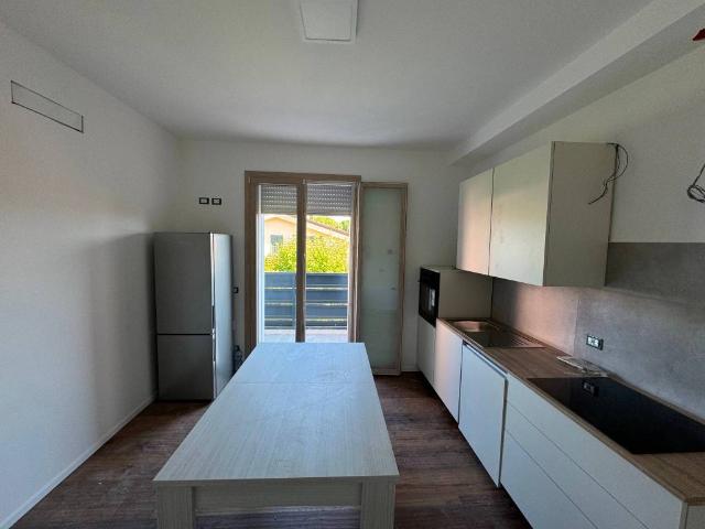 Appartamento in affitto a Santa Lucia, Bastia Umbra