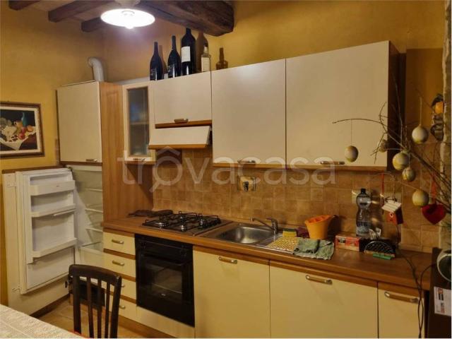 Appartamento in affitto a Santa Lucia, Bastia Umbra