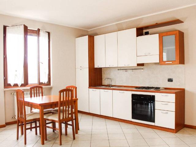 Appartamento in affitto a Bedizzole, Lombardia