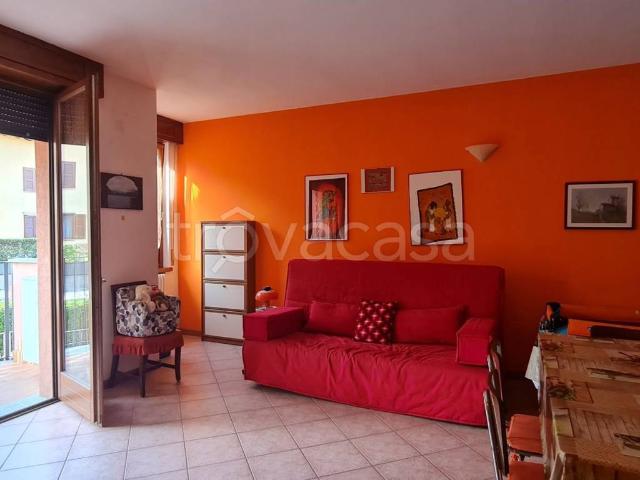 Appartamento in affitto a Bellano, Lombardia