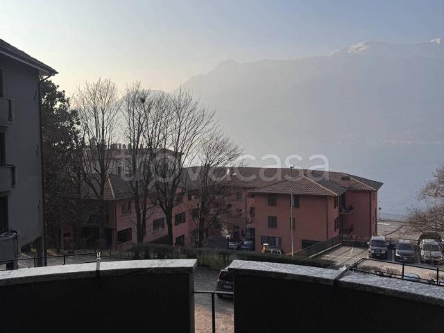 Appartamento in affitto a Bellano, Lombardia
