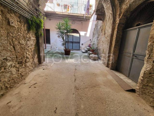 Appartamento in affitto a Casalduni, Campania