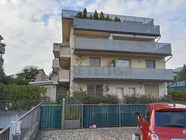Appartamento in affitto a Redona, Bergamo