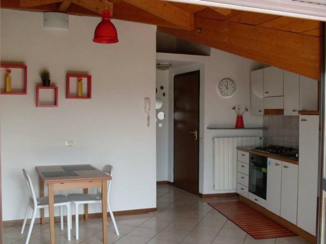 Appartamento in affitto a Villaggio degli Sposi, Bergamo