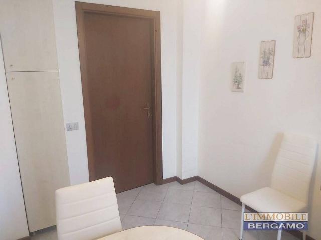 Appartamento in affitto a Loreto, Bergamo