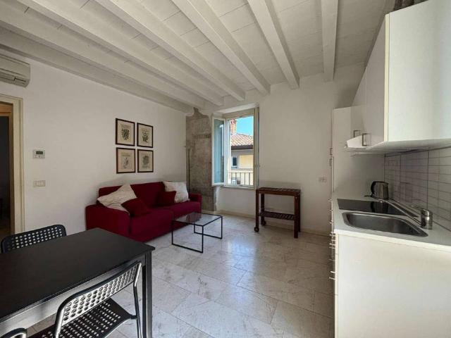 Appartamento in affitto a Città Alta, Bergamo