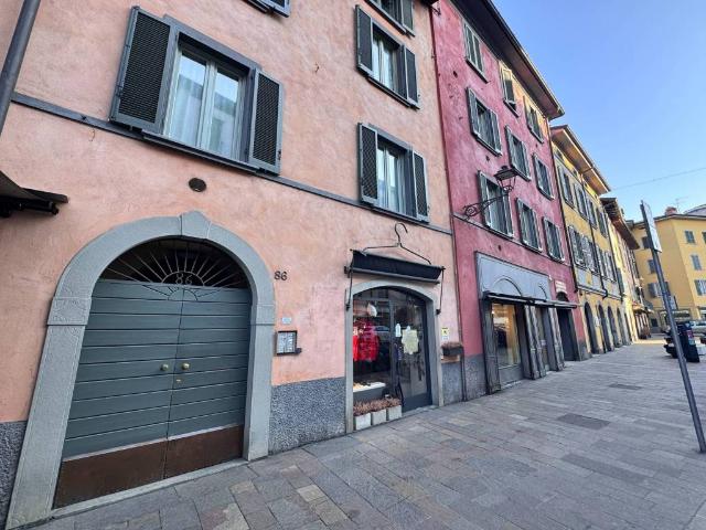 Appartamento in affitto a Bergamo, Lombardia