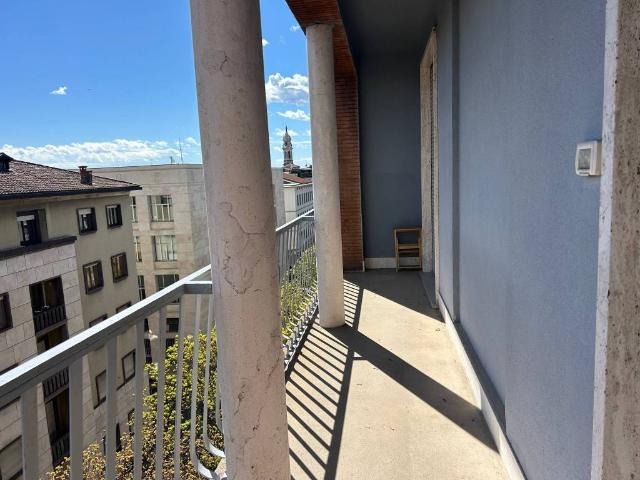 Appartamento in affitto a Città Alta, Bergamo