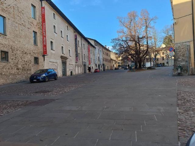Appartamento in affitto a Bergamo, Lombardia