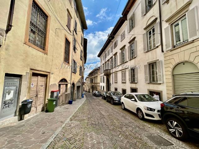 Appartamento in affitto a Bergamo