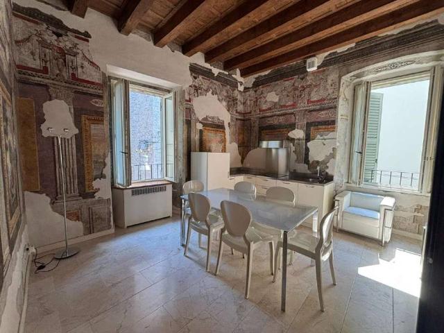 Appartamento in affitto a Città Alta, Bergamo